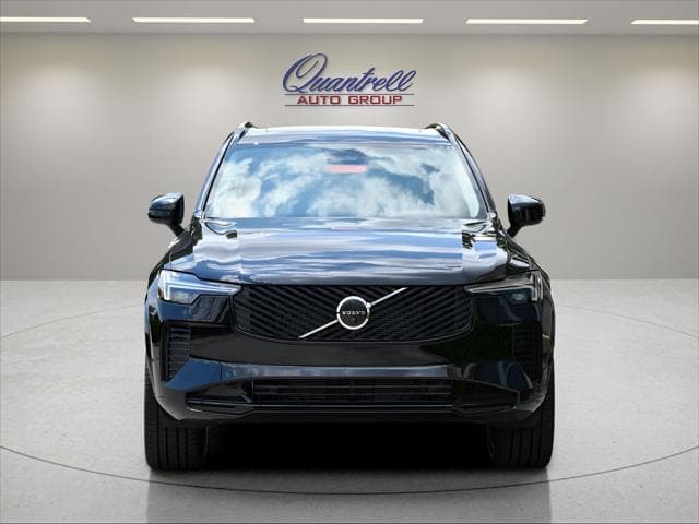 2026 Volvo XC90 SUV in Onyx Black Metallic thumbnail 9