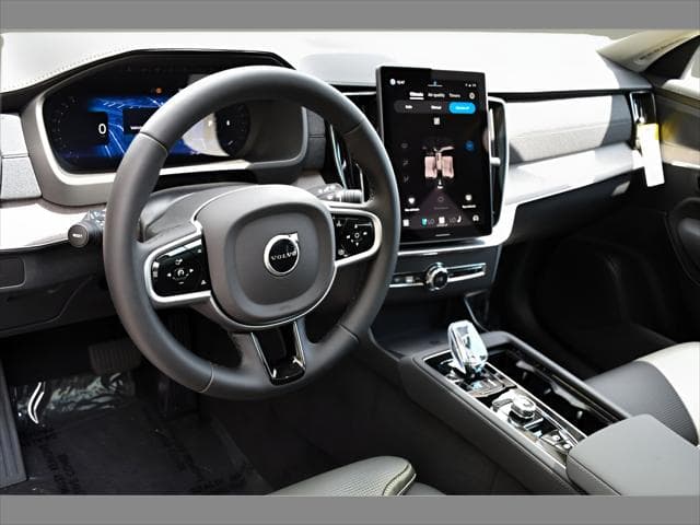 2026 Volvo XC90 SUV in Onyx Black Metallic thumbnail 12