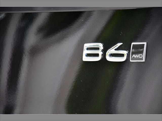 2026 Volvo XC90 SUV in Onyx Black Metallic thumbnail 30