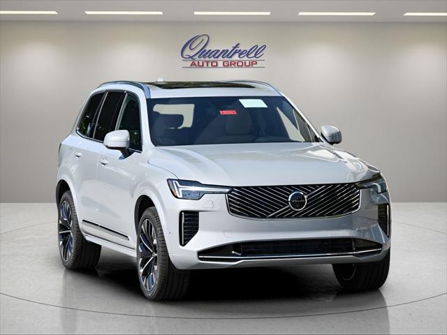 2026 Volvo XC90 SUV in Vapour Grey Metallic - Image 2