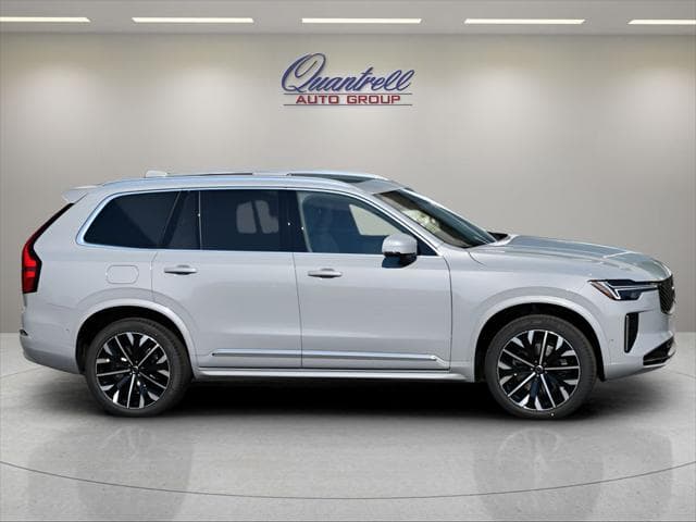 2026 Volvo XC90 SUV in Vapour Grey Metallic - Image 3