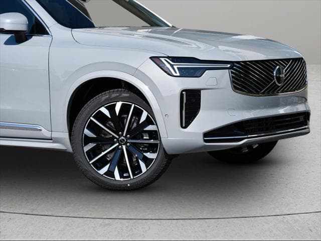 2026 Volvo XC90 SUV in Vapour Grey Metallic thumbnail 10