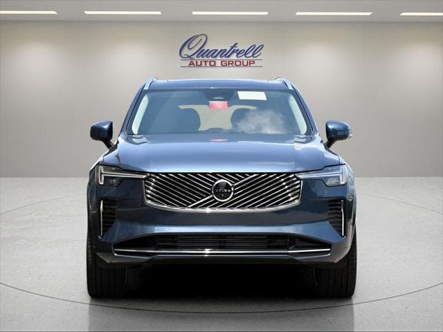 2026 Volvo XC90 Plug-In Hybrid SUV in Denim Blue Metallic thumbnail 9