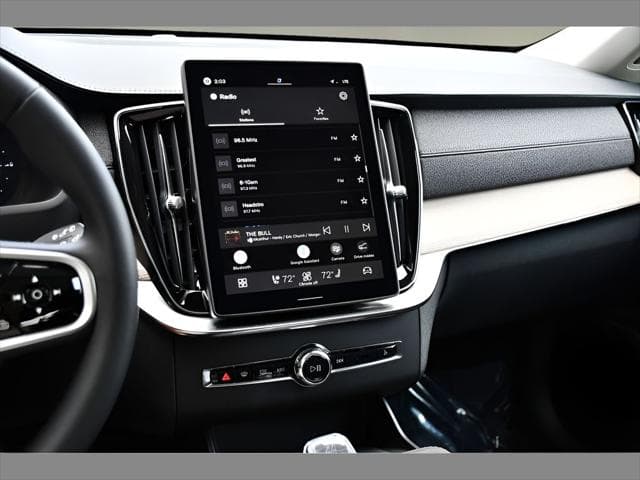 2026 Volvo XC90 Plug-In Hybrid SUV in Denim Blue Metallic thumbnail 20