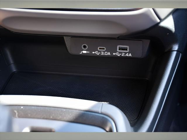 2026 Subaru Crosstrek SUV in Crystal White Pearl thumbnail 37
