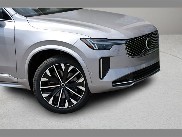 2026 Volvo XC90 SUV in Aurora Silver thumbnail 10
