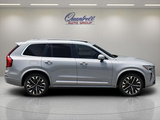 2026 Volvo XC90 SUV in Vapour Grey Metallic - Image 3