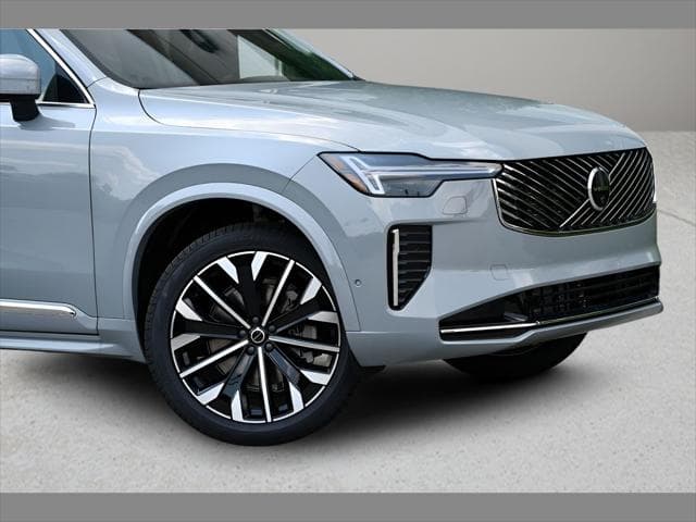 2026 Volvo XC90 SUV in Vapour Grey Metallic thumbnail 10