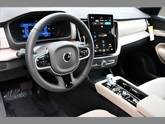 2026 Volvo XC90 SUV in Vapour Grey Metallic thumbnail 12