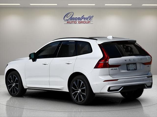 2025 Volvo XC60 SUV in Crystal White Metallic thumbnail 6