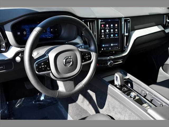 2025 Volvo XC60 SUV in Crystal White Metallic thumbnail 12