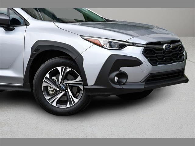 2026 Subaru Crosstrek SUV in Ice Silver Metallic thumbnail 10