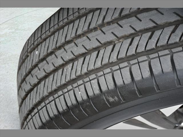2026 Subaru Crosstrek SUV in Ice Silver Metallic thumbnail 12