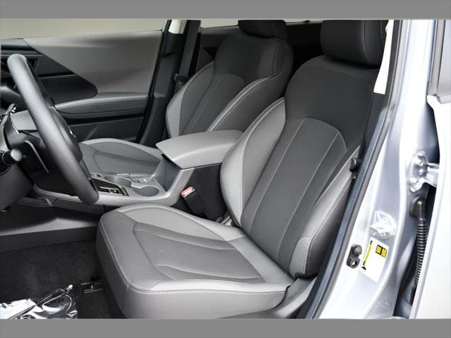 2026 Subaru Crosstrek SUV in Ice Silver Metallic thumbnail 14