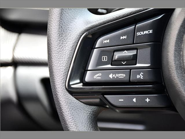 2026 Subaru Crosstrek SUV in Ice Silver Metallic thumbnail 32