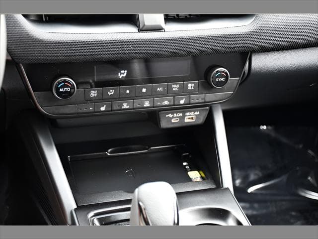 2026 Subaru Outback SUV in Crimson Red Pearl thumbnail 38