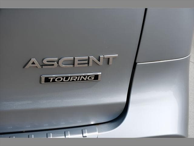 2021 Subaru Ascent SUV in Ice Silver Metallic thumbnail 29