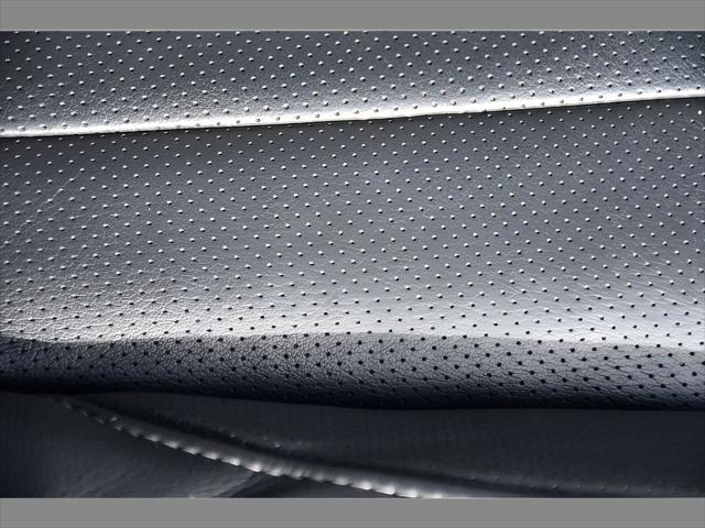 2021 Subaru Ascent SUV in Ice Silver Metallic thumbnail 33