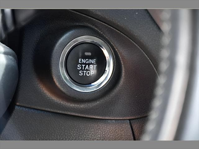 2021 Subaru Ascent SUV in Ice Silver Metallic thumbnail 36