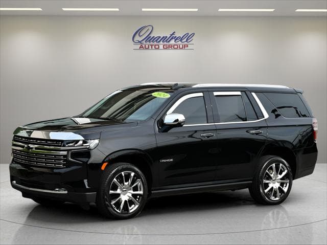 2024 Chevrolet Tahoe SUV in Black thumbnail 8
