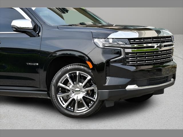 2024 Chevrolet Tahoe SUV in Black thumbnail 10
