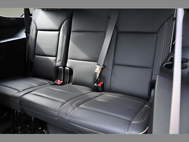 2024 Chevrolet Tahoe SUV in Black thumbnail 17