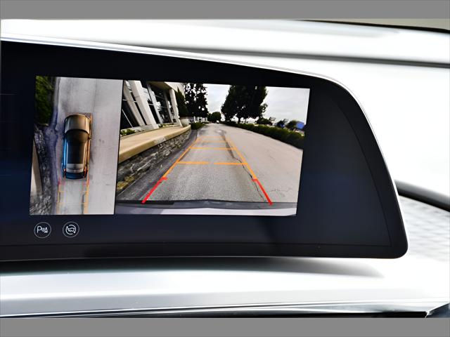 2024 Cadillac LYRIQ SUV in Celestial Metallic thumbnail 22