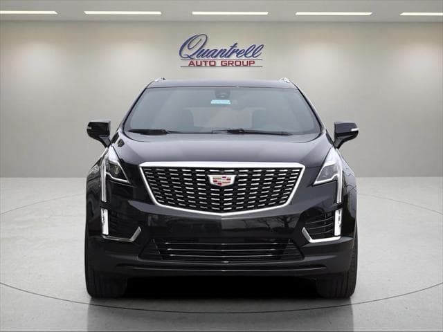 2026 Cadillac XT5 SUV in Stellar Black Metallic thumbnail 9
