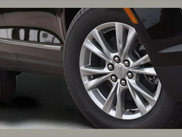 2026 Cadillac XT5 SUV in Stellar Black Metallic thumbnail 10