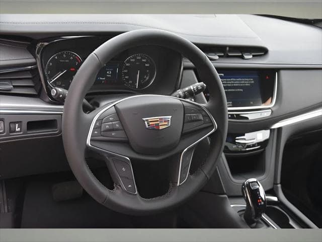 2026 Cadillac XT5 SUV in Stellar Black Metallic thumbnail 12