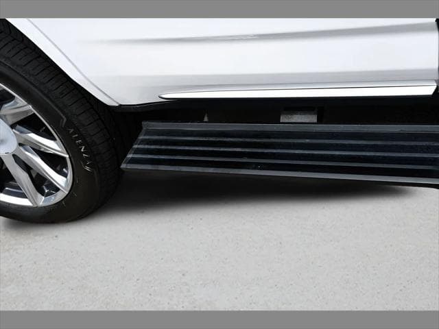 2023 Cadillac Escalade SUV in Crystal White Tricoat thumbnail 34
