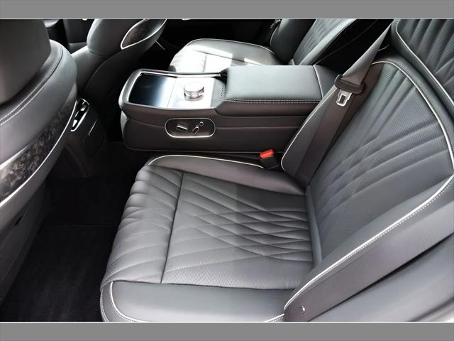 2025 Genesis G90 Sedan in Uyuni White thumbnail 15