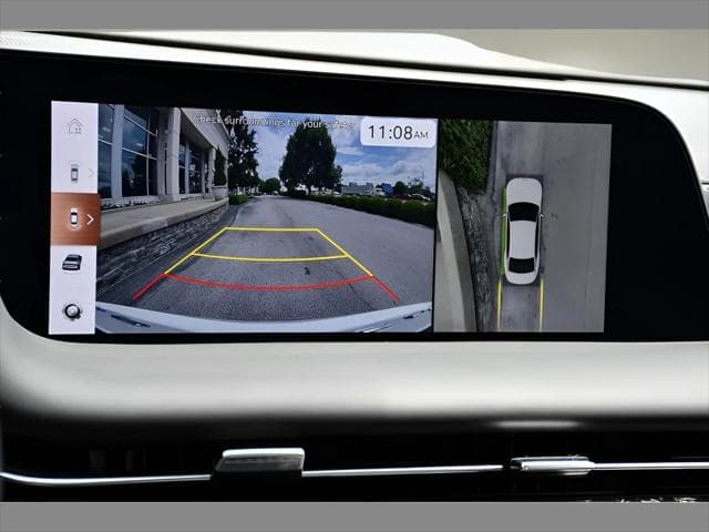 2025 Genesis G90 Sedan in Uyuni White thumbnail 25