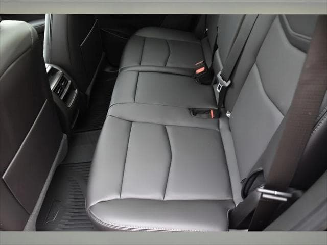 2026 Cadillac XT5 SUV in Stellar Black Metallic thumbnail 14