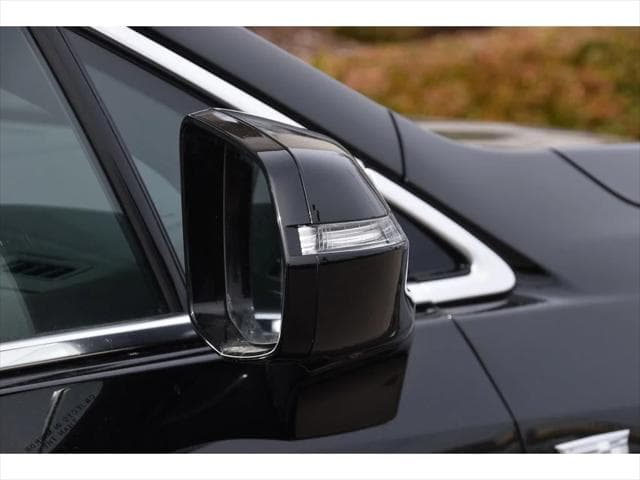 2026 Cadillac XT5 SUV in Stellar Black Metallic thumbnail 29
