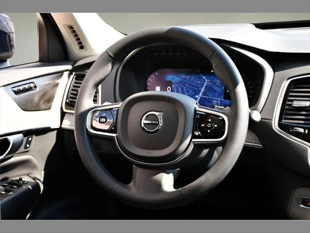 2023 Volvo XC90 SUV in Denim Blue Metallic thumbnail 18