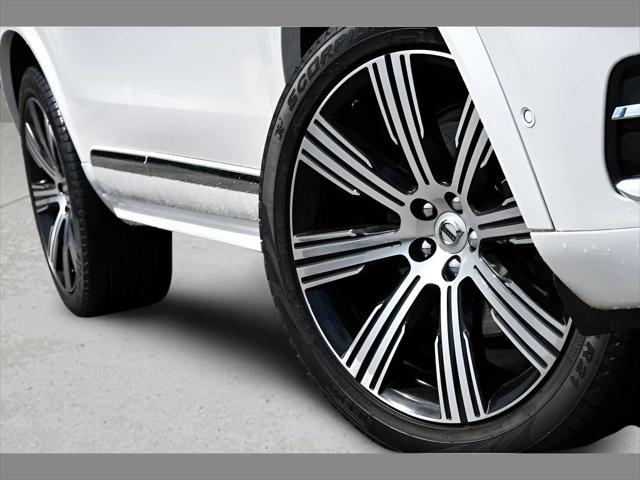 2023 Volvo XC90 SUV in Crystal White Metallic thumbnail 11