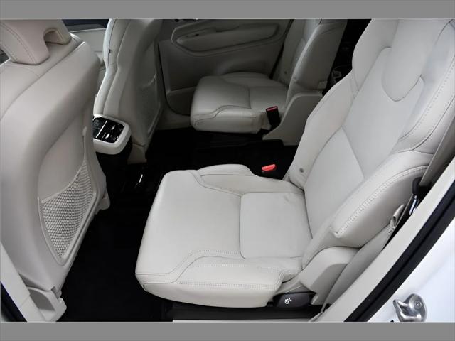 2023 Volvo XC90 SUV in Crystal White Metallic thumbnail 16