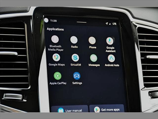 2023 Volvo XC90 SUV in Crystal White Metallic thumbnail 22