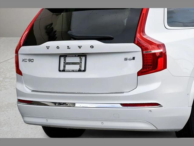 2023 Volvo XC90 SUV in Crystal White Metallic thumbnail 31