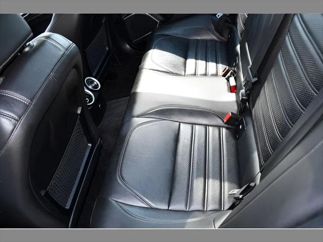 2018 Alfa Romeo Giulia Sedan in Alfa White thumbnail 16