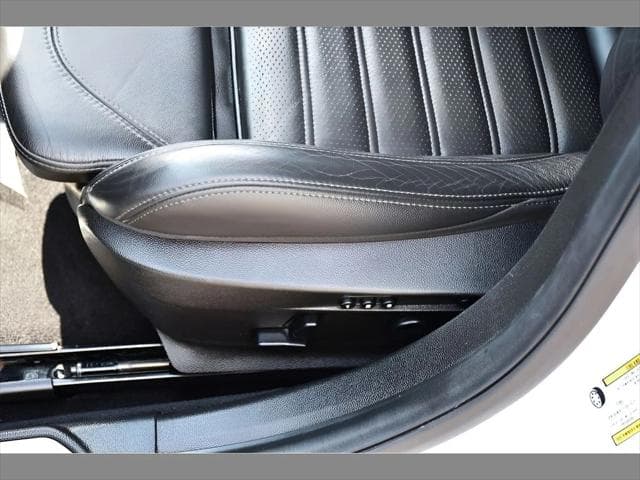 2018 Alfa Romeo Giulia Sedan in Alfa White thumbnail 33