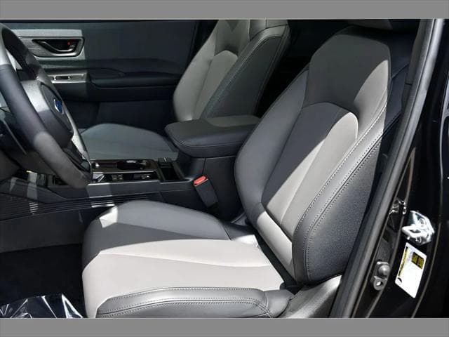 2026 Subaru Outback SUV in Crystal Black Silica thumbnail 14