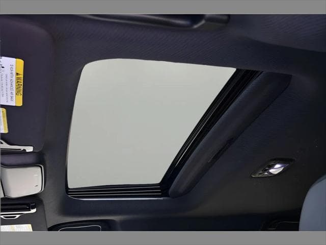 2026 Subaru Outback SUV in Crystal Black Silica thumbnail 15