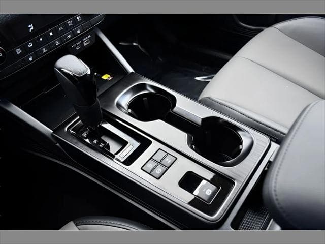 2026 Subaru Outback SUV in Crystal Black Silica thumbnail 35