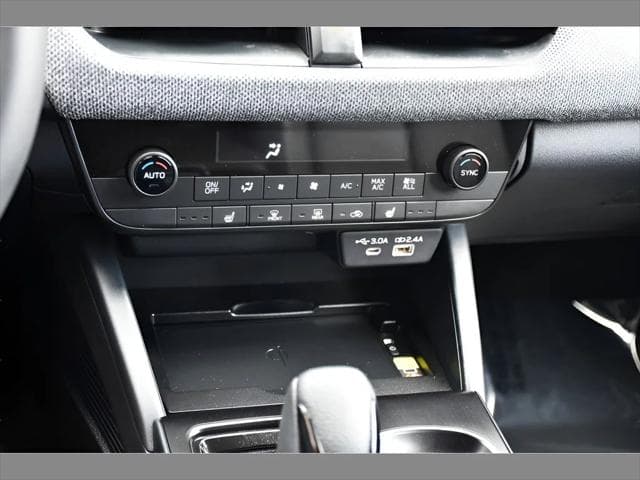 2026 Subaru Outback SUV in Crystal Black Silica thumbnail 36