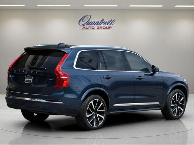 2024 Volvo XC90 SUV in Denim Blue Metallic thumbnail 4