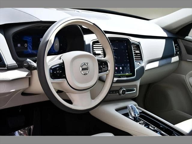 2024 Volvo XC90 SUV in Denim Blue Metallic thumbnail 13