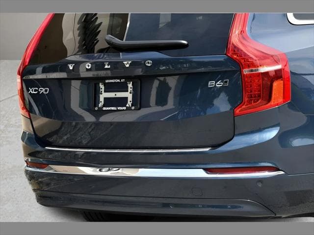 2024 Volvo XC90 SUV in Denim Blue Metallic thumbnail 32
