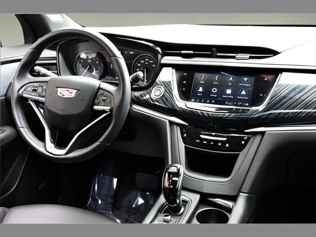 2023 Cadillac XT6 SUV in Stellar Black Metallic thumbnail 19